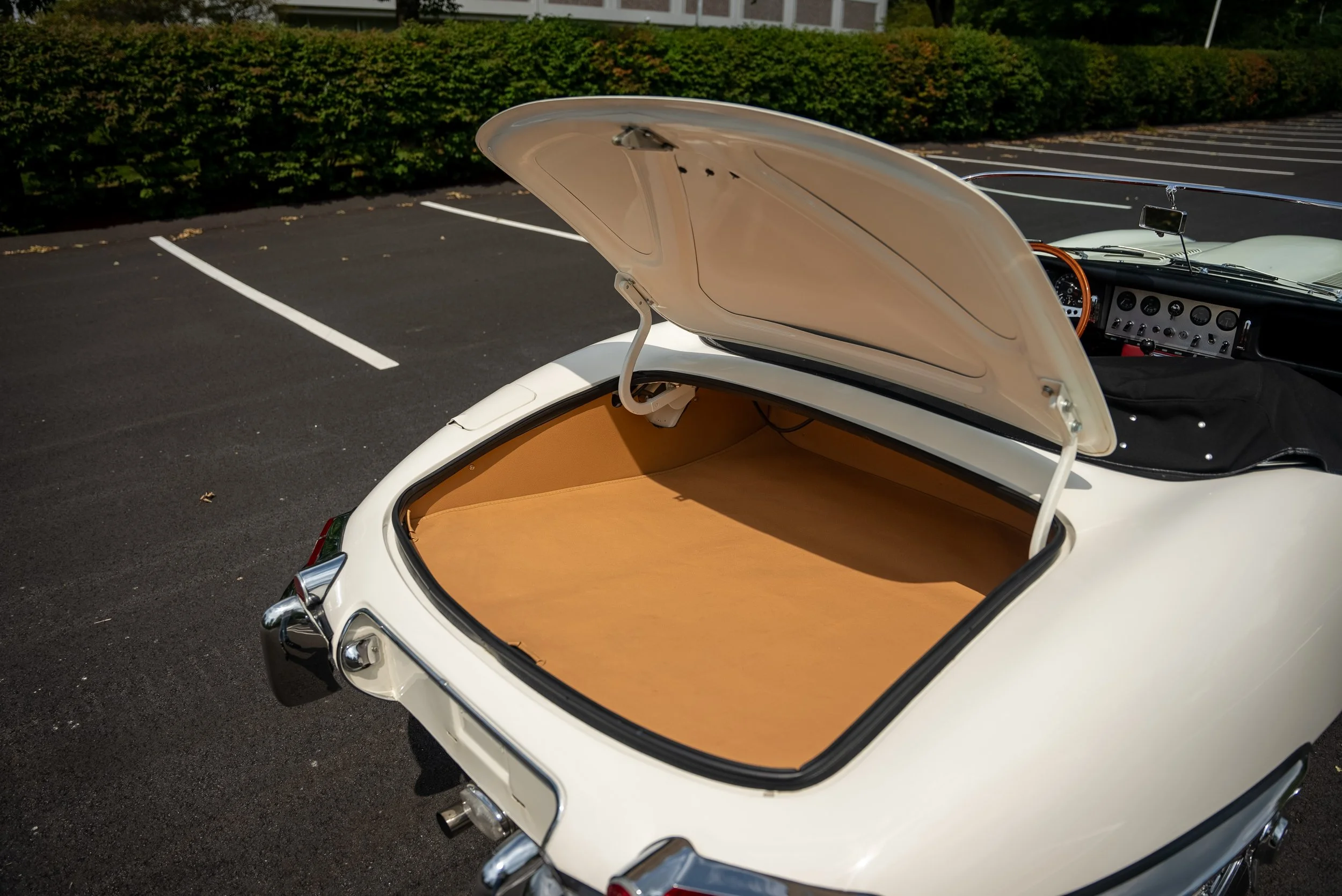 1963 Jaguar XKE ex Feinberg — BOND GROUP